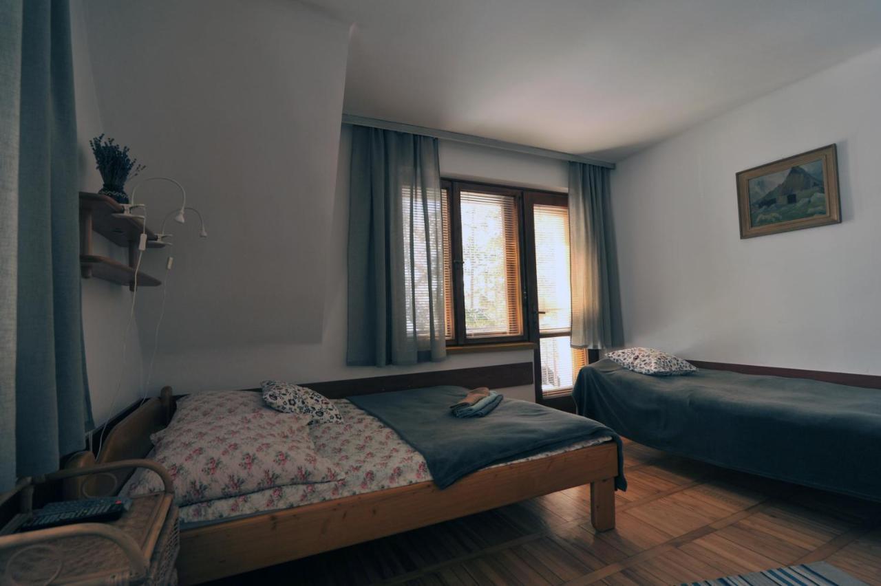 Dom Pod Skocznia Apartment Zakopane Bagian luar foto