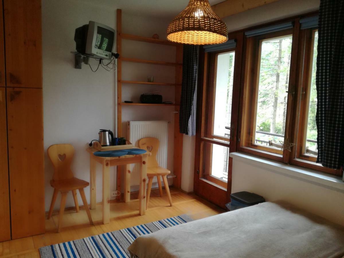 Dom Pod Skocznia Apartment Zakopane Bagian luar foto